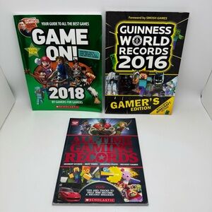 Lot of 3 Gaming/Video Game Books Guinness World Records Game On! All-Time Record